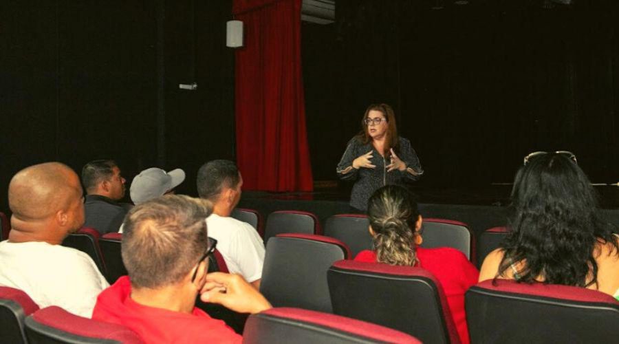 ​Assistência Social se reúne com lideranças comunitárias da Região 3 em Vila Velha