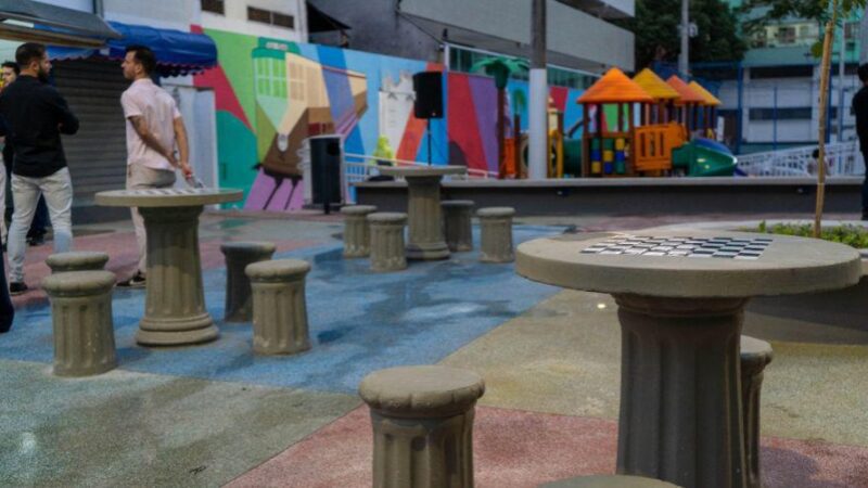 ​Prefeitura inaugura Praça em Itapuã