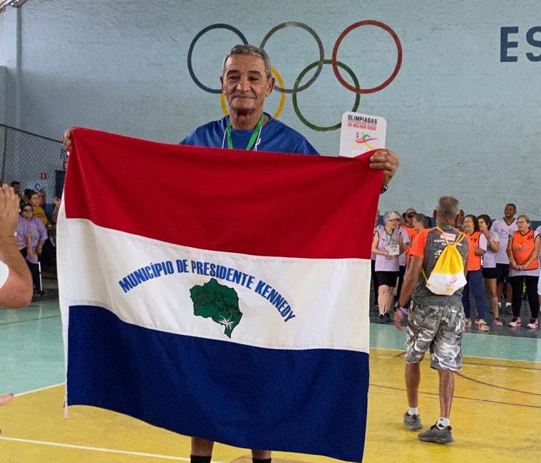 Idosos participam da 1ª Olimpíada Intermunicipal da Melhor Idade e ganham premiações em Presidente Kennedy