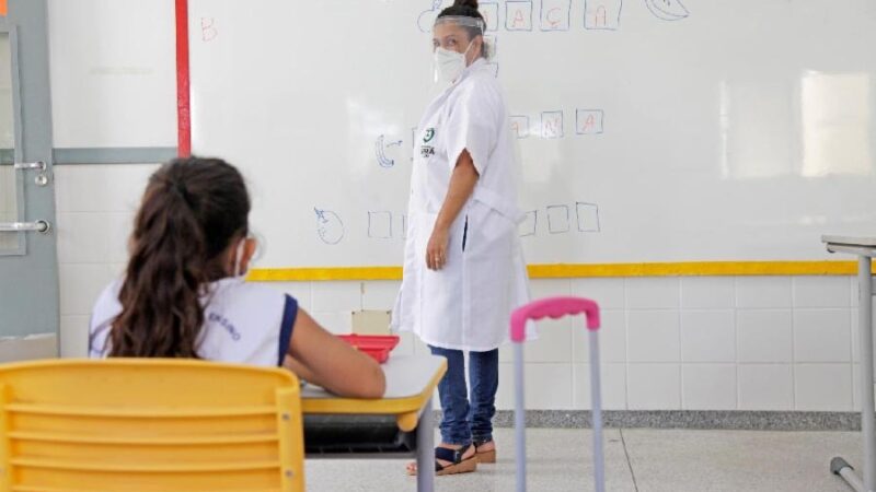 Secretaria Municipal de Educação abre Processo Seletivo para Professor de Matemática e Língua Inglesa