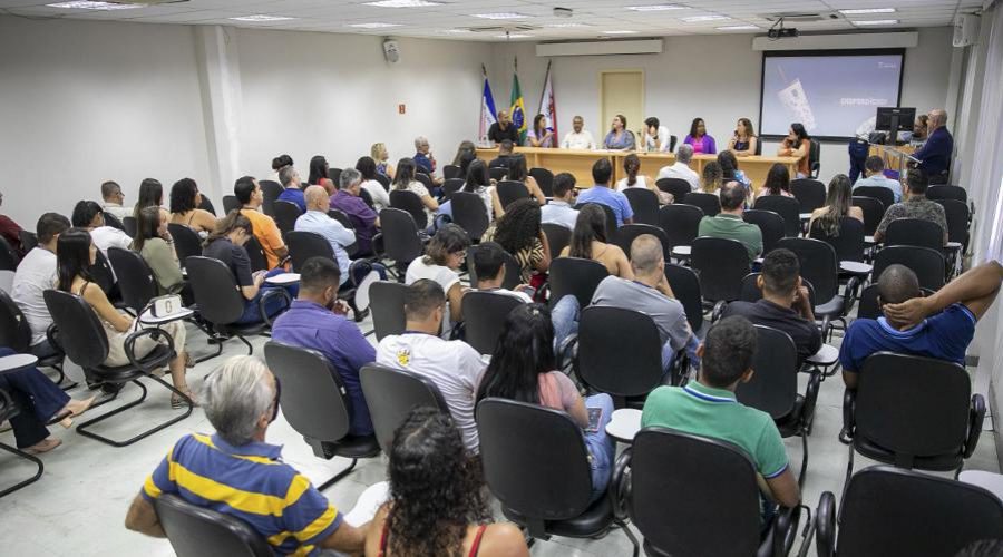 Prefeito Arnaldinho Borgo assina ordem de serviço para reforma da Casa Lar Feminina de Aribiri