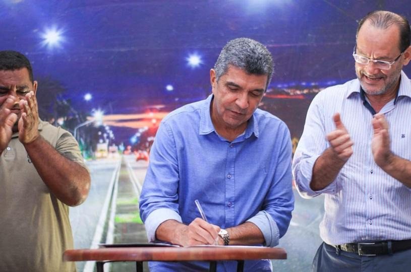 No Réveillon de 2023, Manguinhos e Bicanga estarão com a iluminação 100% em LED