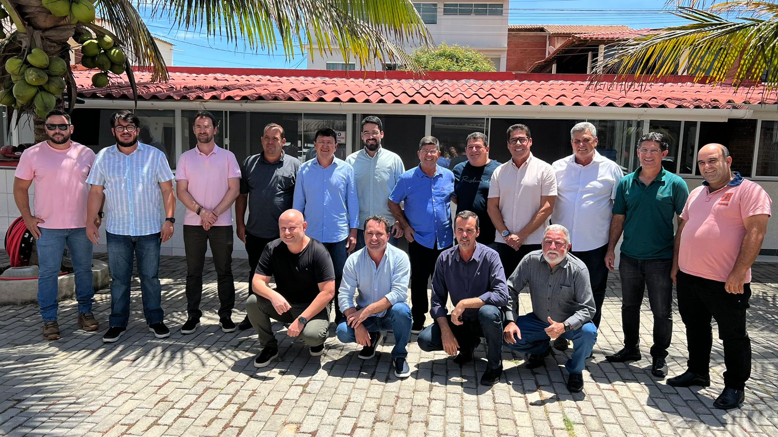 Presidente da Assembleia Legislativa discute desenvolvimento do sul capixaba com prefeitos da região