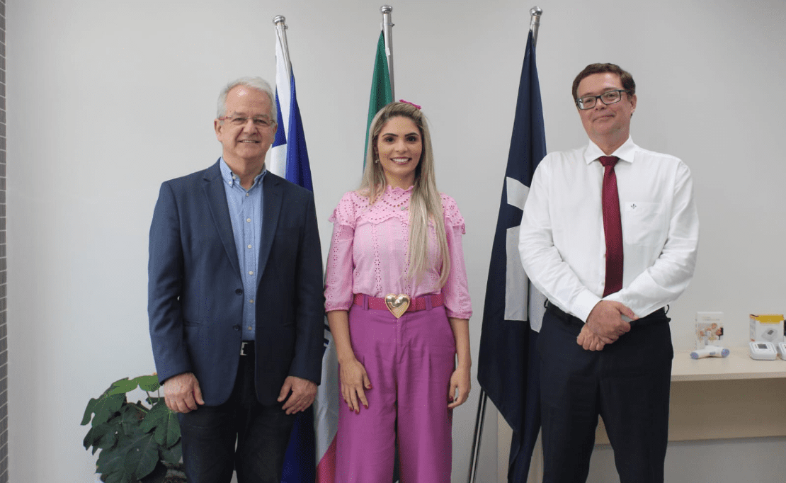 Assistência Social e Saúde de Cariacica recebem equipamentos apreendidos pela Receita federal