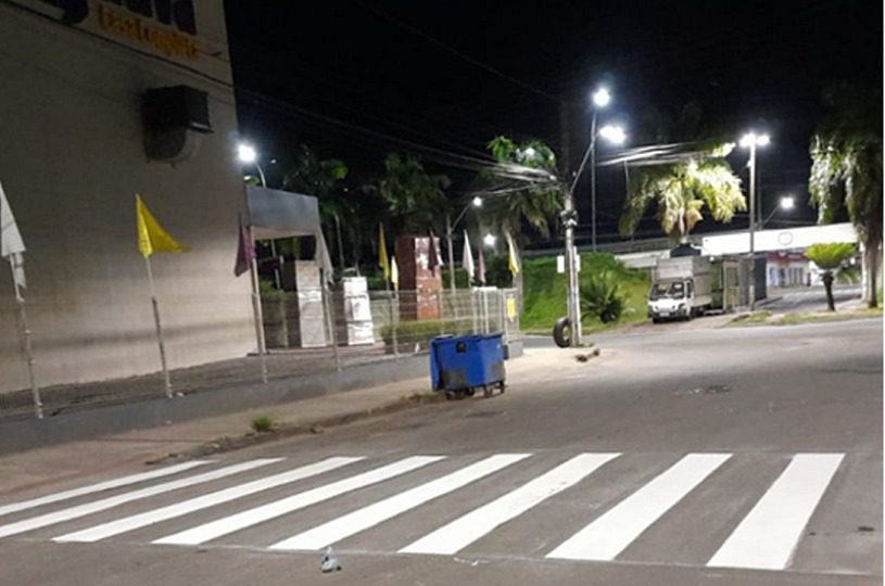 Sinalização melhora mobilidade no bairro Vista da Serra II