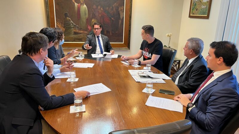 Assembleia Legislativa forma comitê para discutir a violência escolar e definir plano de trabalho