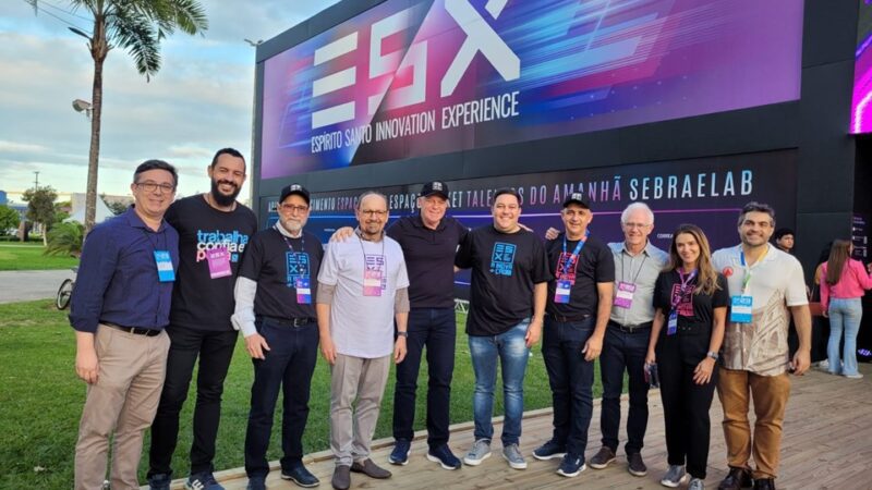 Governador Renato Casagrande visita feira de inovação em Vitória