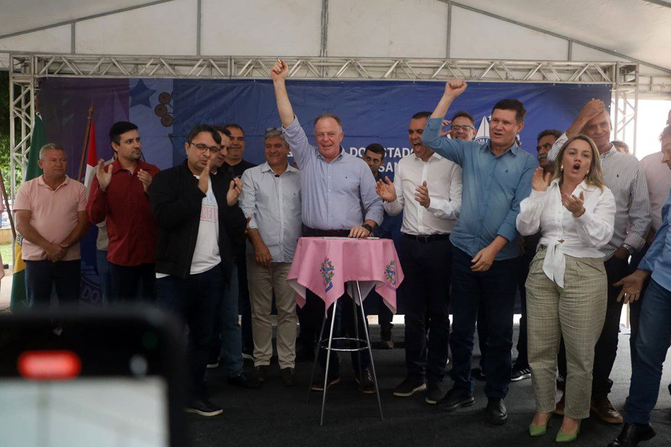Governador Renato Casagrande entrega obras em Iúna e anuncia implantação da Rodovia ES-179