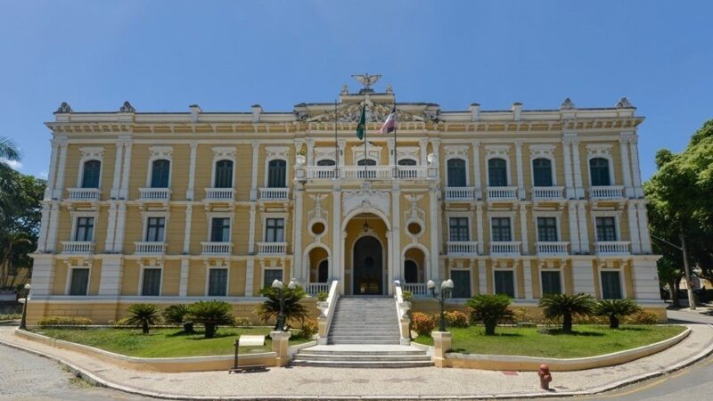 Governo do Estado anuncia pagamento de abono salarial em dezembro