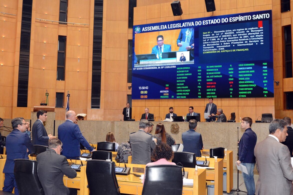 Deputados se reúnem para discutir o planejamento estratégico do Poder Legislativo capixaba