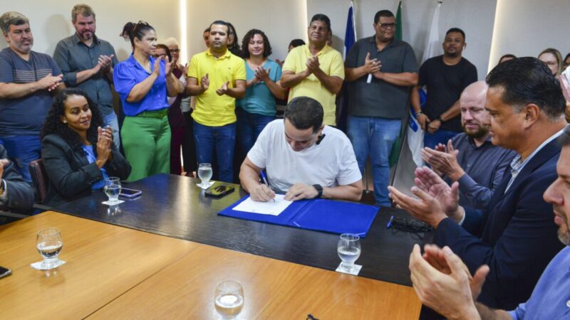 Vitória se destaca como a quinta capital com servidores mais qualificados no Brasil