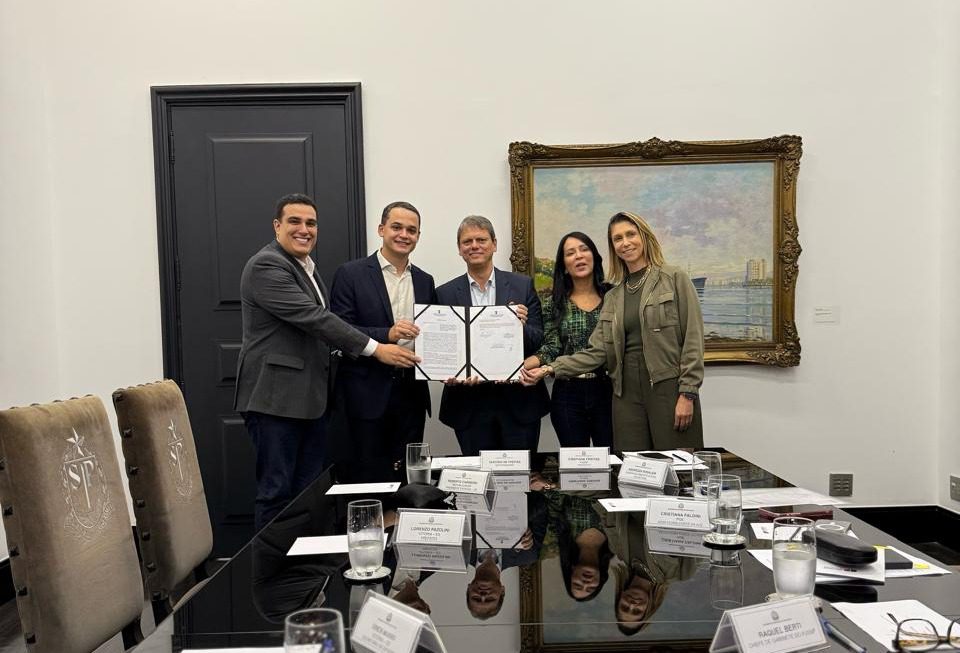 Vitória firma parceria com Governo de SP para uso de software de Assistência Social