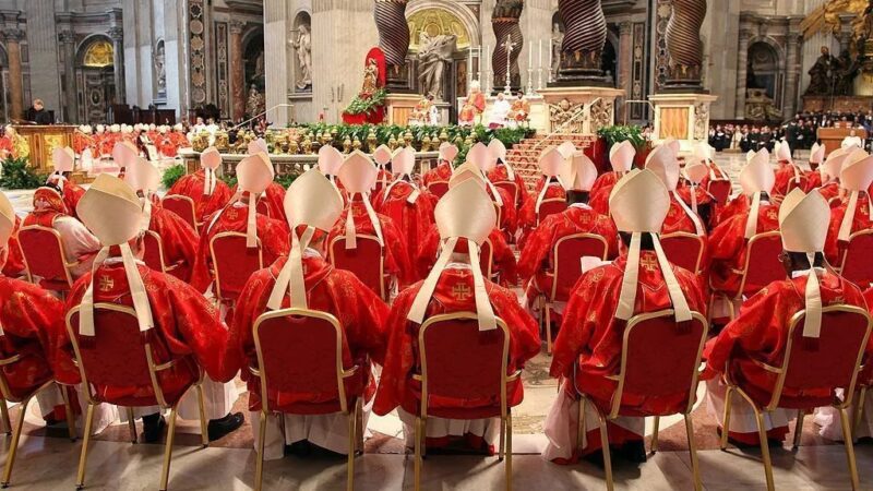 Conclave para escolha do novo papa começa na quarta-feira (7) no Vaticano
