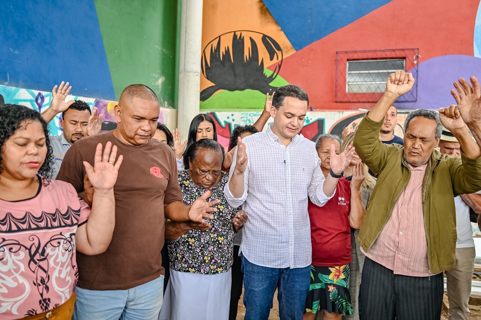 Pazolini visita obras no Bairro Engenharia