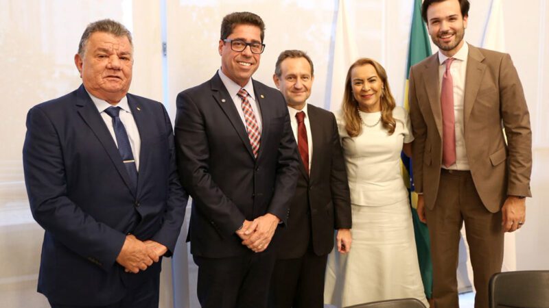 Marcelo Santos toma posse como presidente do colegiado de líderes das Assembleias Legislativas do país
