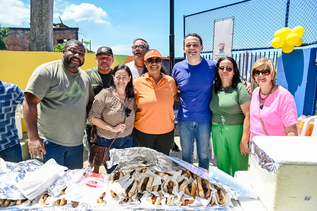 Pazolini inaugura quadra coberta no Bairro Engenharia e encerra espera de 24 anos