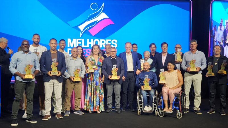 Governo do Estado inaugura estrutura moderna da Escola Aristóbulo Barbosa Leão, na Serra