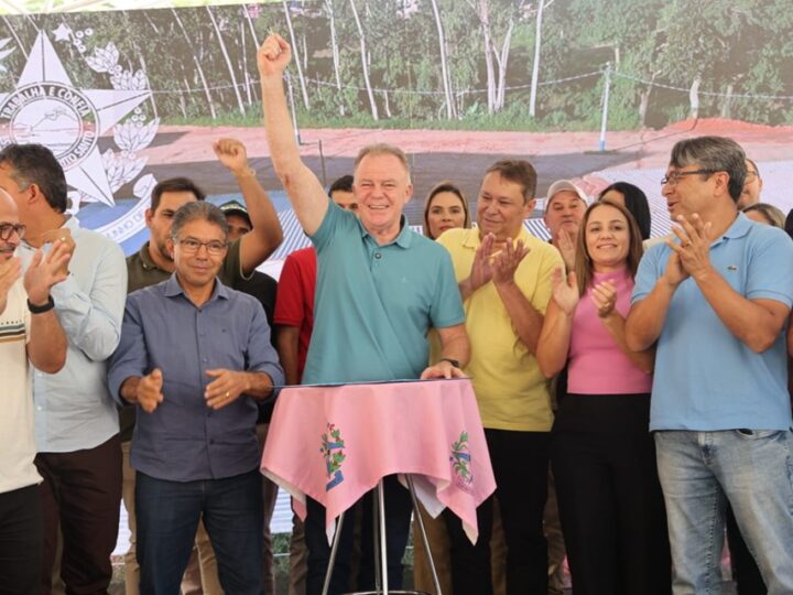 Governo do Estado faz entregas e anuncia novos investimentos em Ibitirama