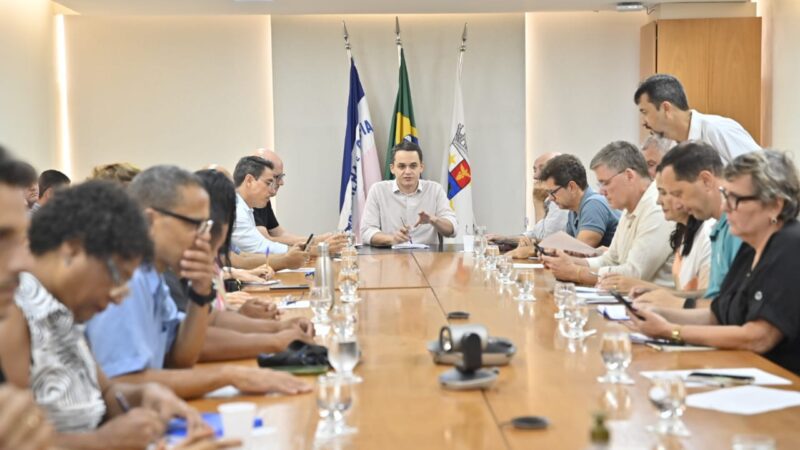 Pazolini promove encontro com comunidades para discutir avanços nos bairros