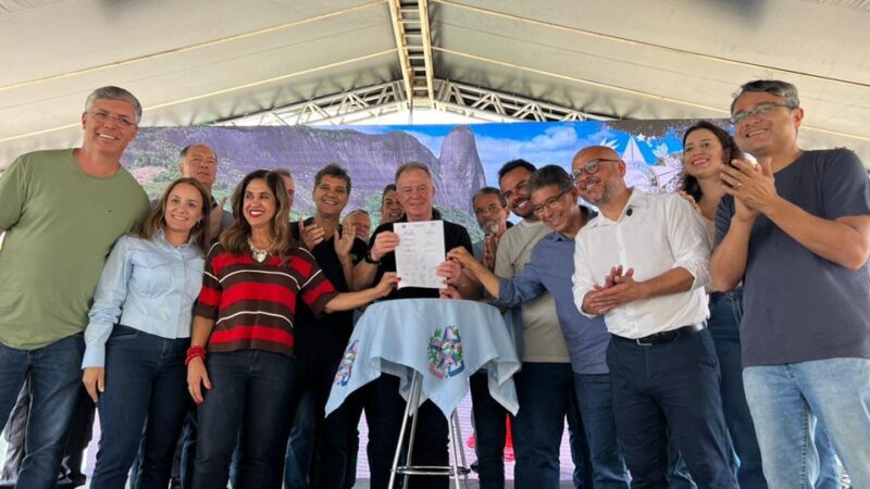 Governo do Estado entrega obras e anuncia novos investimentos em Pancas