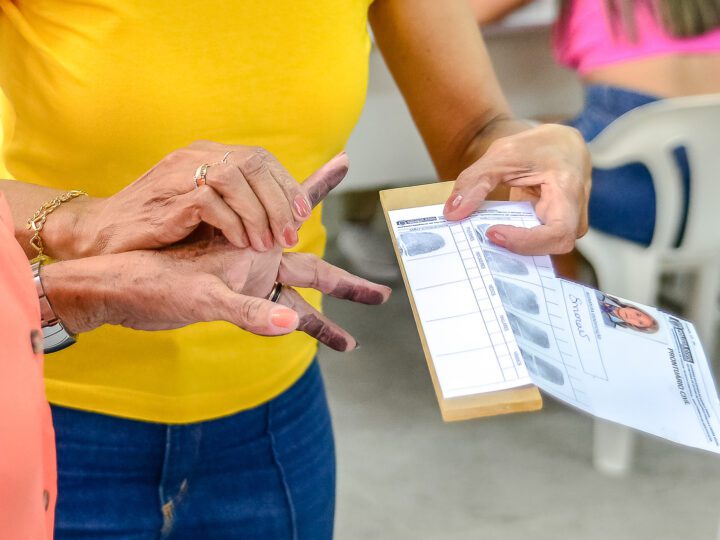 “Registre-se” amplia acesso à cidadania com mais de 2 mil atendimentos em Vitória