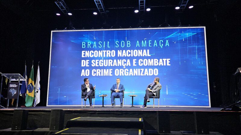 Debate reúne especialistas para analisar ações contra a criminalidade