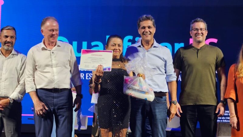 Governo promove formatura de alunos do Qualificar ES na Região Metropolitana