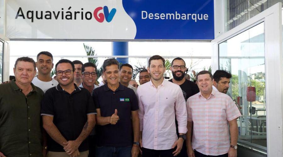 Prefeito marca presença na inauguração da nova estação do Aquaviário
