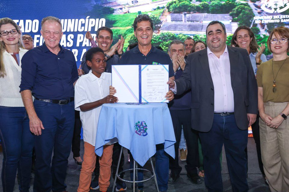 Governo do Estado anuncia R$ 24 milhões para fortalecer a educação em Guarapari