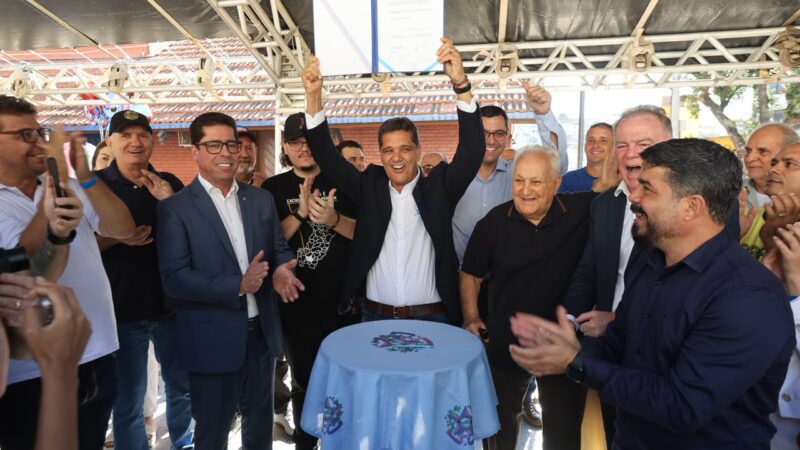 Livro registra histórias de moradores e celebra a preservação da Serra das Torres
