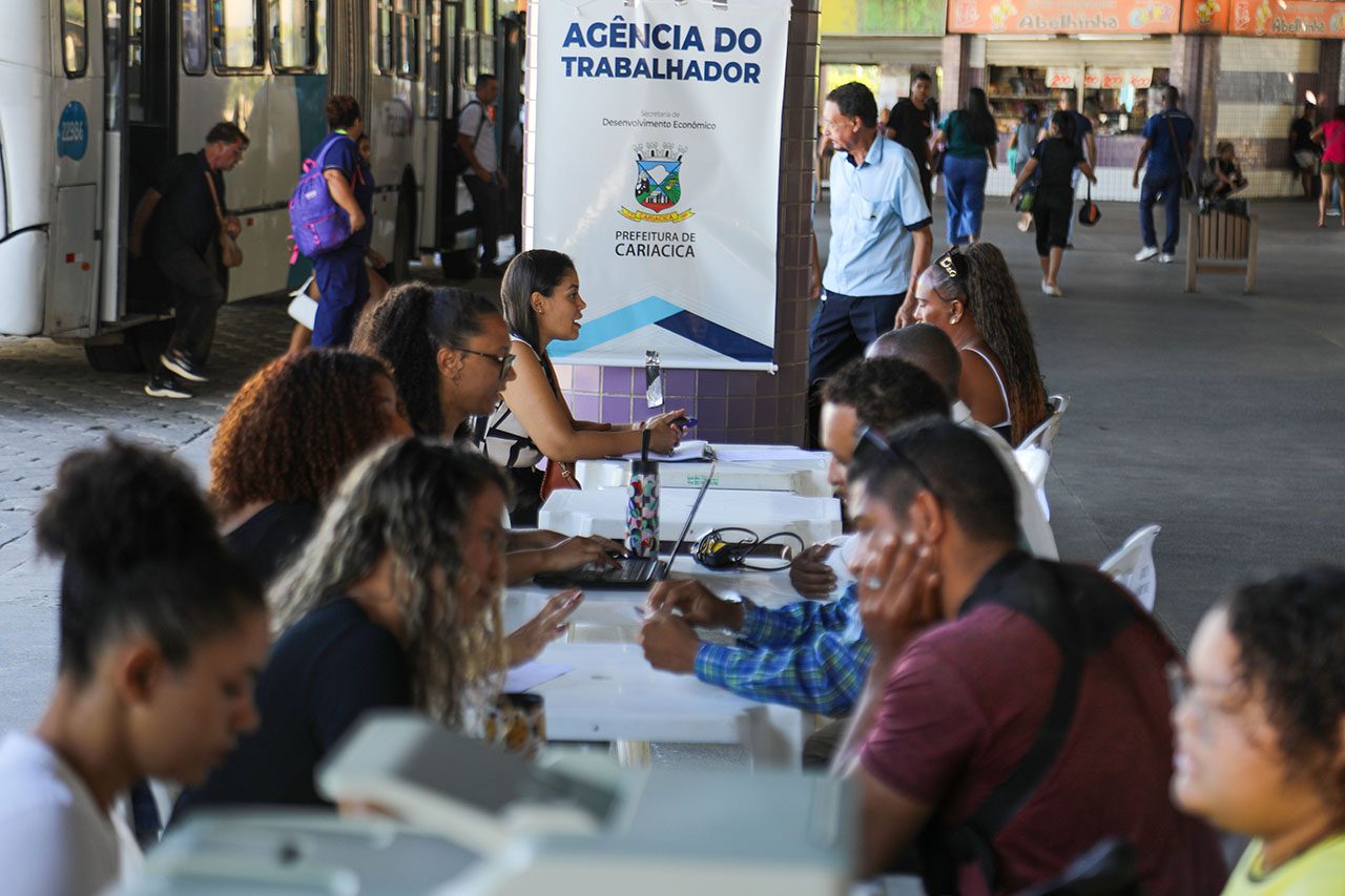 Cariacica começa a semana com mais de 1.500 vagas de emprego disponíveis