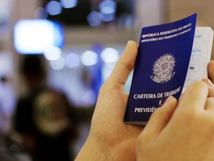 Sine de Vila Velha abre a semana com 863 vagas de emprego
