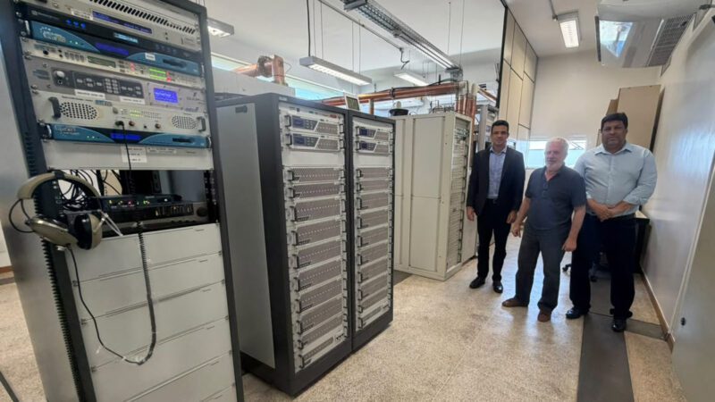 TV Ales recebe equipamento de R$ 1,1 milhão por meio de parceria com a Câmara Federal
