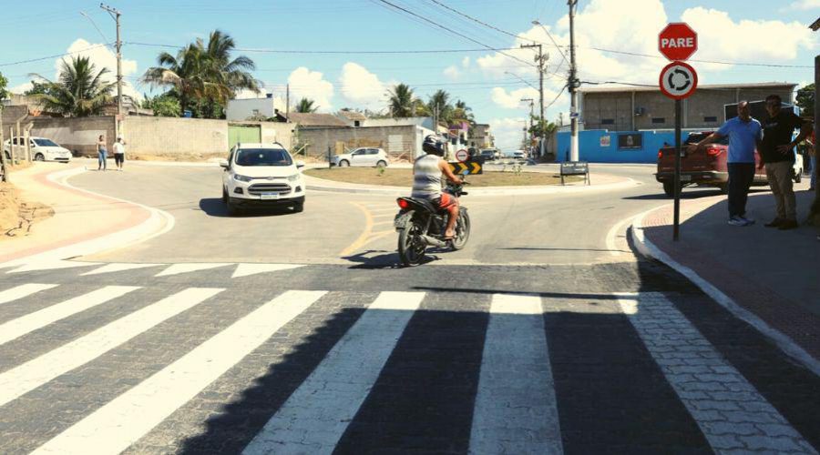 ​Prefeitura de Vila Velha entrega ruas pavimentadas e academia popular na Região 5