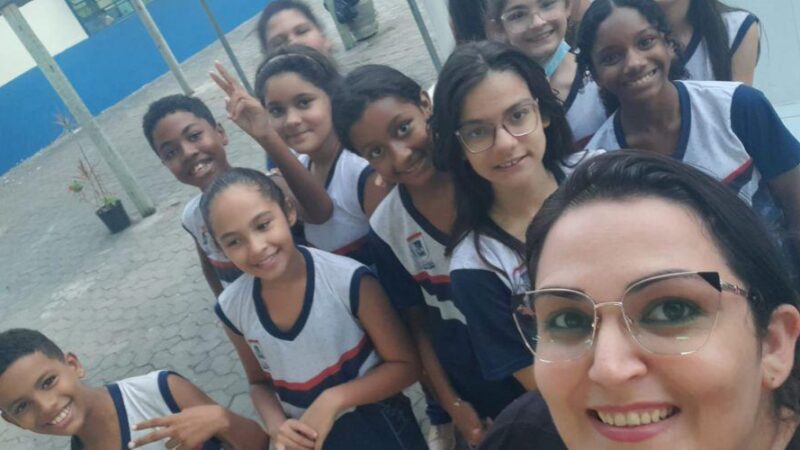 ​Alunos de Vila Velha produzem jornal da escola para família e colegas