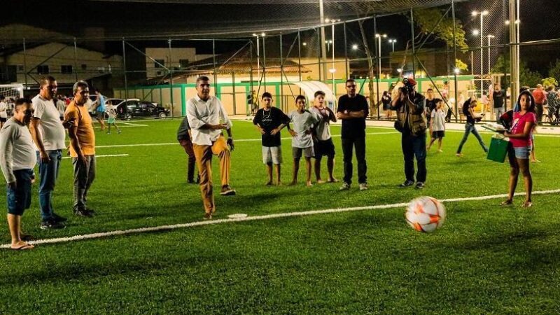 Serra realiza a entrega da nova praça de Morada de Laranjeiras