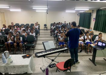 Apresentação cultural envolve estudantes no universo da música clássica em Vitória