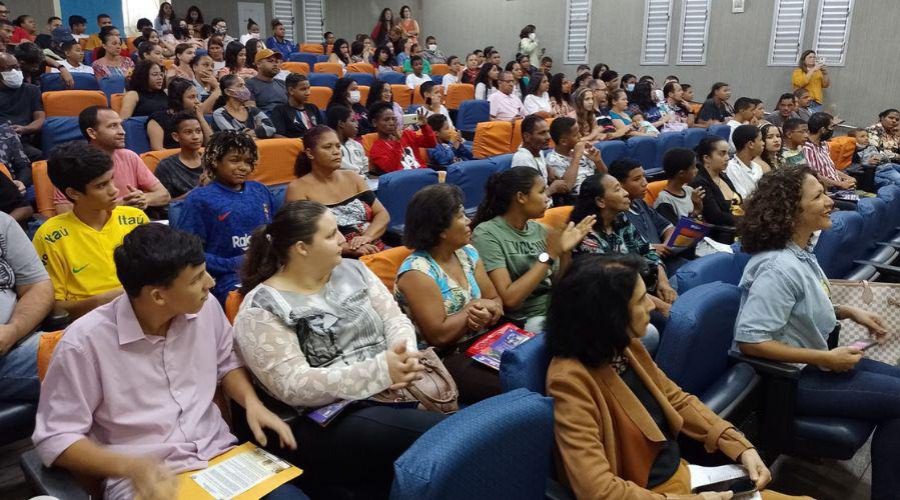 40 adolescentes em trabalho infantil serão encaminhados para o programa Jovem Aprendiz