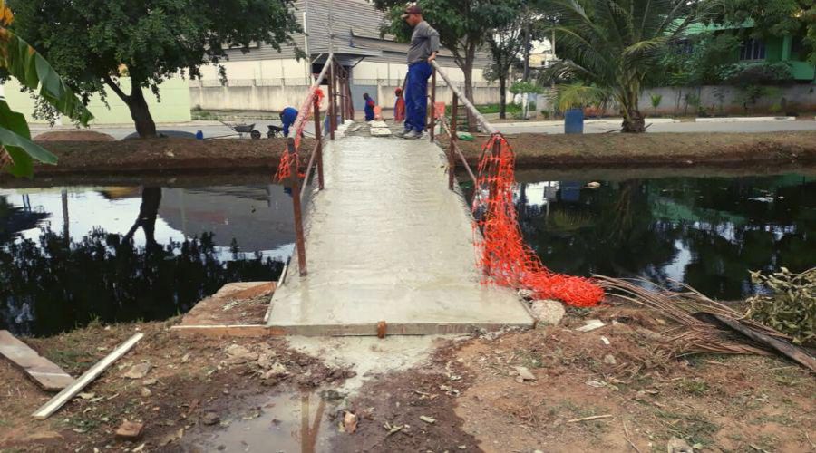 Vila Velha: ​ponte de pedestres em Nova América é reconstruída
