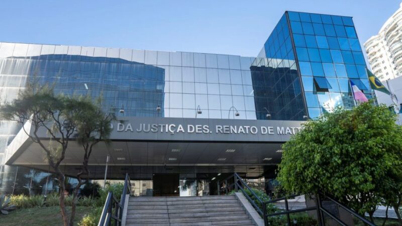 Prefeitura de Cachoeiro formaliza convênio com TJES para digitalização de processos judiciais