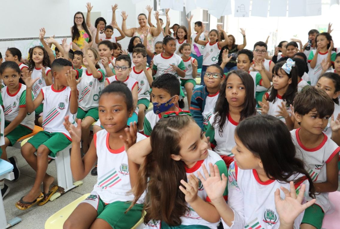 Escola do município de Viana faz ação sobre o setembro verde