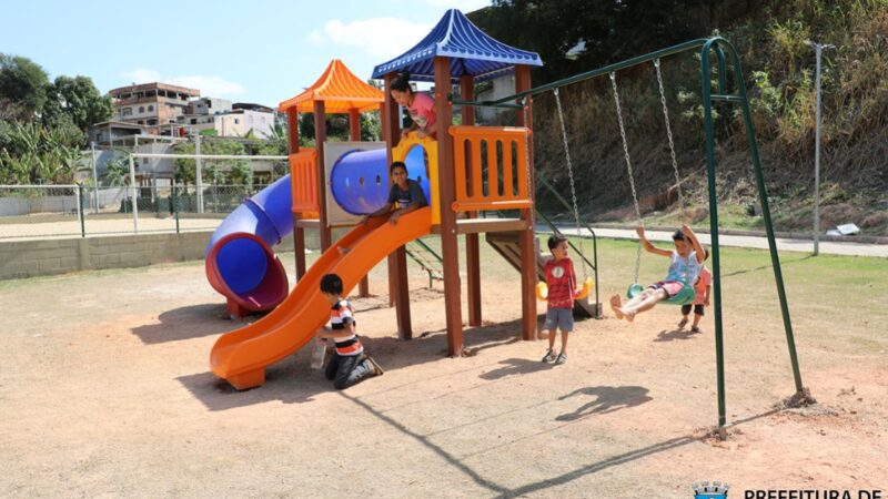 Cariacica: parques de Santa Bárbara e São Conrado ganham novos brinquedos