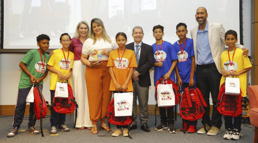 Vila Velha recebe 10 medalhas na Final Estadual do Prêmio MPT Na Escola 2022
