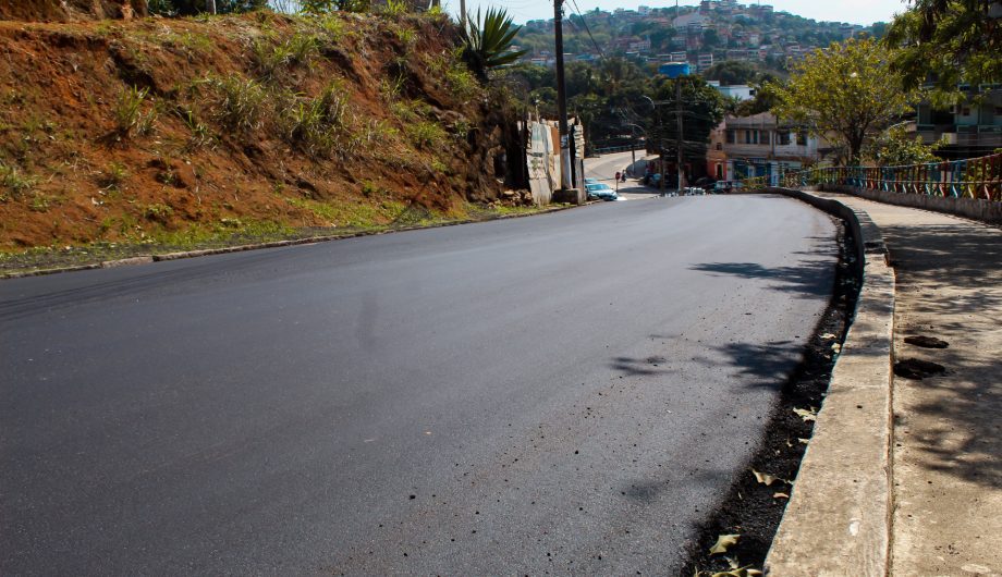 Cachoeiro: depois de vias do Vila Rica, trevo da Ilha vai ganhar asfalto novo