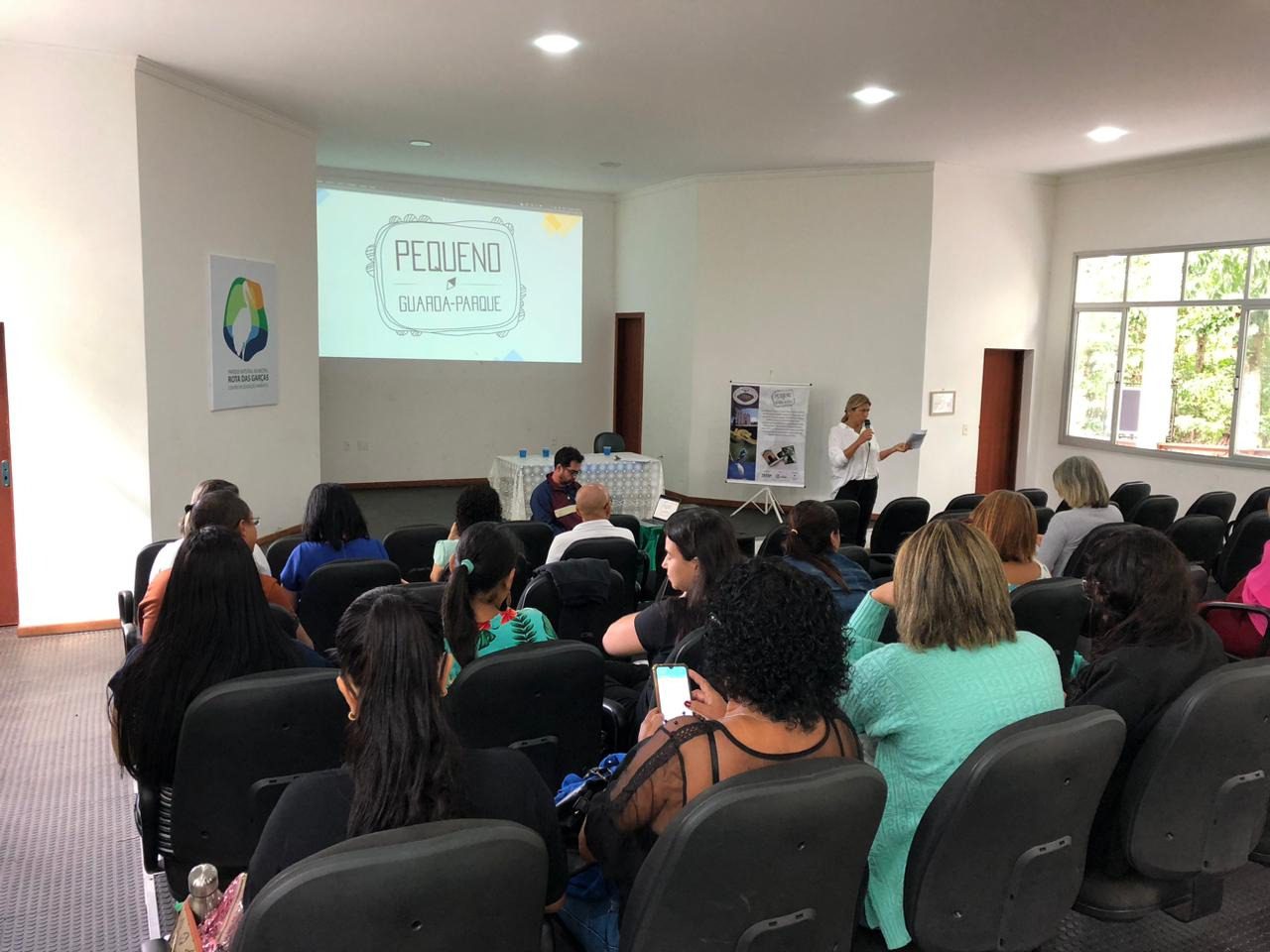 Professores do município de Viana participam do último seminário do Pequeno Guarda Parque