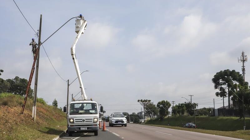 Secretaria de Serviços instala lâmpadas de LED em trecho da Rodovia do Contorno em Cariacica