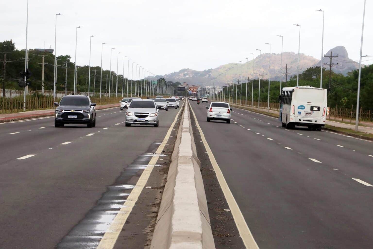 Interdição na Rodovia das Paneleiras para obras do novo viaduto de Carapina