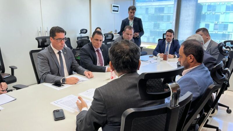 Secretário da Receita Federal garantiu a Marcelo Santos autonomia no comércio internacional