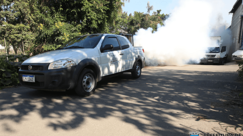 Carro fumacê passa por 36 bairros de Cariacica nesta semana