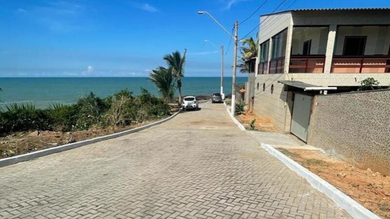 Nova pavimentação e área de lazer no bairro Ponta da Fruta em Vila Velha